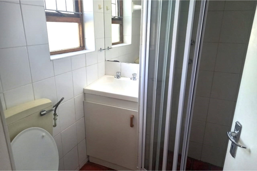 To Let 1 Bedroom Property for Rent in Myburgh Park Western Cape